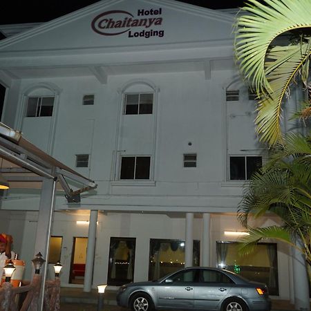 Hotel Chaitanya Lodging Supe Exteriör bild